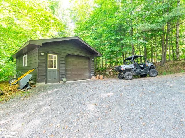 1069 Sugarbush Road, House detached with 4 bedrooms, 2 bathrooms and null parking in Lake of Bays ON | Image 11