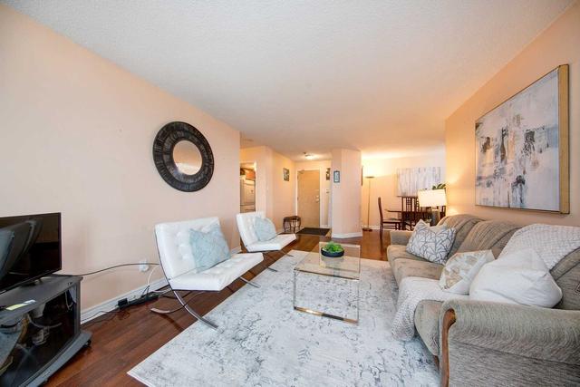 1002 - 1101 Steeles Ave W, Condo with 2 bedrooms, 2 bathrooms and 1 parking in Toronto ON | Image 12
