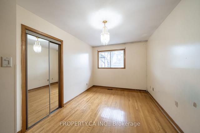 1172 Wilson Ave W, House detached with 3 bedrooms, 3 bathrooms and 5 parking in Toronto ON | Image 10
