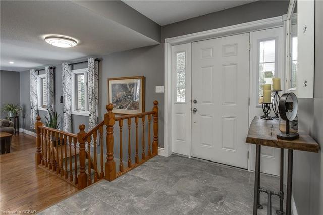 449 Champlain Road, House detached with 3 bedrooms, 2 bathrooms and 4 parking in Penetanguishene ON | Image 4