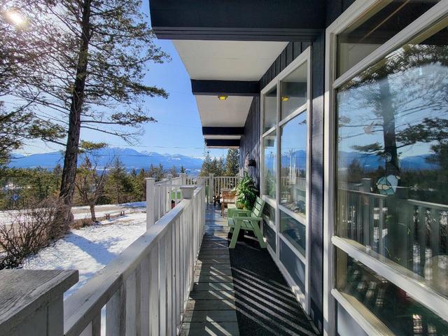 8096 Duby Road, House detached with 3 bedrooms, 2 bathrooms and null parking in East Kootenay G BC | Image 2