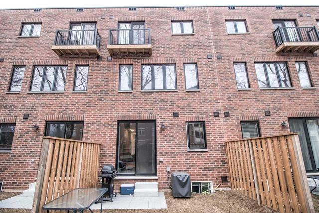 12 - 405 Plains Rd E, Townhouse with 1 bedrooms, 1 bathrooms and 1 parking in Burlington ON | Image 18