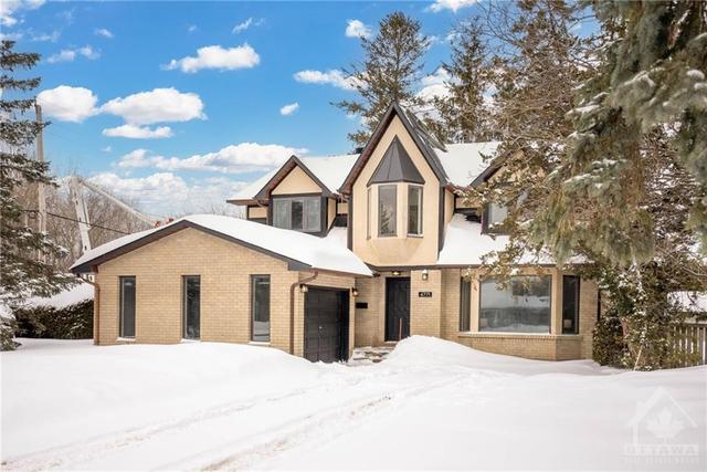 4771 Massey Lane, House detached with 4 bedrooms, 4 bathrooms and 6 parking in Ottawa ON | Image 1