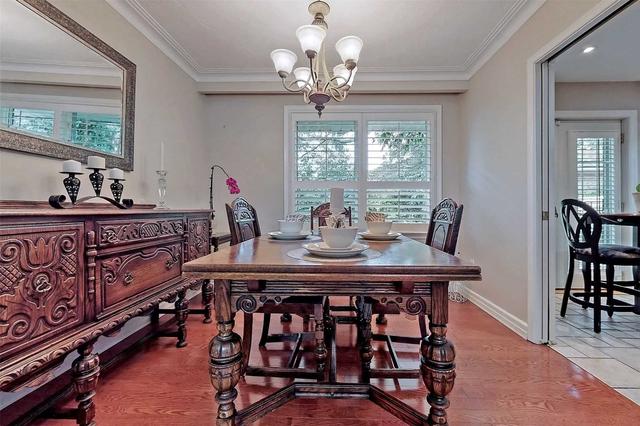 79 Regency Sq, House detached with 3 bedrooms, 2 bathrooms and 5 parking in Toronto ON | Image 30
