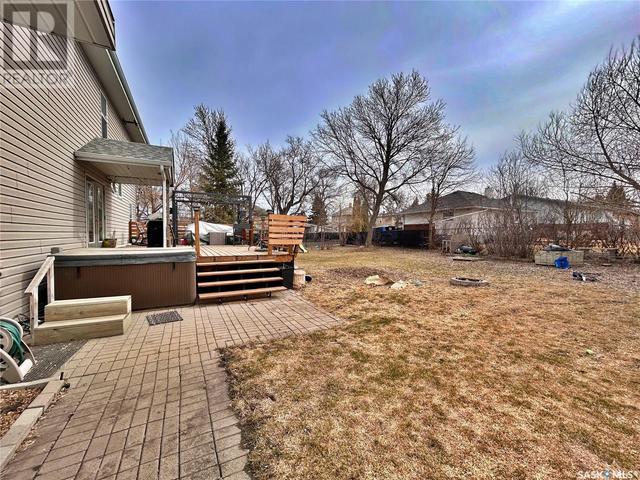 808 Main Street, House detached with 4 bedrooms, 3 bathrooms and null parking in Moosomin SK | Image 45