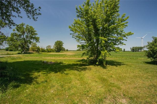 1763 #3 Highway E, House detached with 3 bedrooms, 2 bathrooms and 5 parking in Haldimand County ON | Image 30