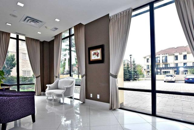 814 - 520 Steeles Ave W, Condo with 1 bedrooms, 2 bathrooms and 1 parking in Vaughan ON | Image 4