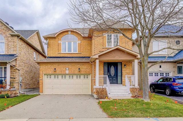 107 Sawmill Valley Dr, House detached with 4 bedrooms, 3 bathrooms and 4 parking in Newmarket ON | Card Image