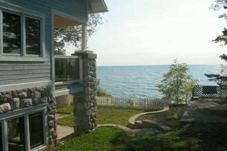 1013 Lakeshore Rd E, House detached with 4 bedrooms, 6 bathrooms and 4 parking in Oro Medonte ON | Image 2
