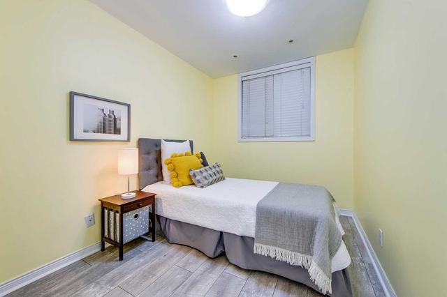th33 - 80 Carr St, Townhouse with 2 bedrooms, 1 bathrooms and 1 parking in Toronto ON | Image 21