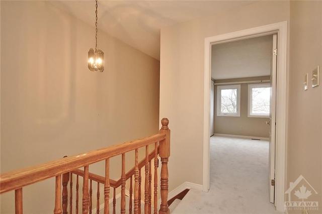 96 Southport Drive, Townhouse with 3 bedrooms, 3 bathrooms and 3 parking in Ottawa ON | Image 21