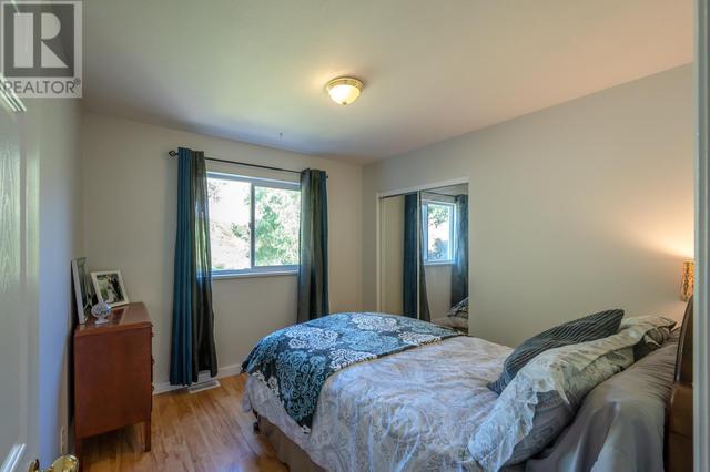 107 Uplands Drive, House detached with 5 bedrooms, 3 bathrooms and 2 parking in Okanagan Similkameen I BC | Image 24