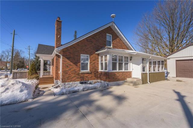 24388 Poplar Hill Road, House detached with 3 bedrooms, 1 bathrooms and null parking in Middlesex Centre ON | Image 6