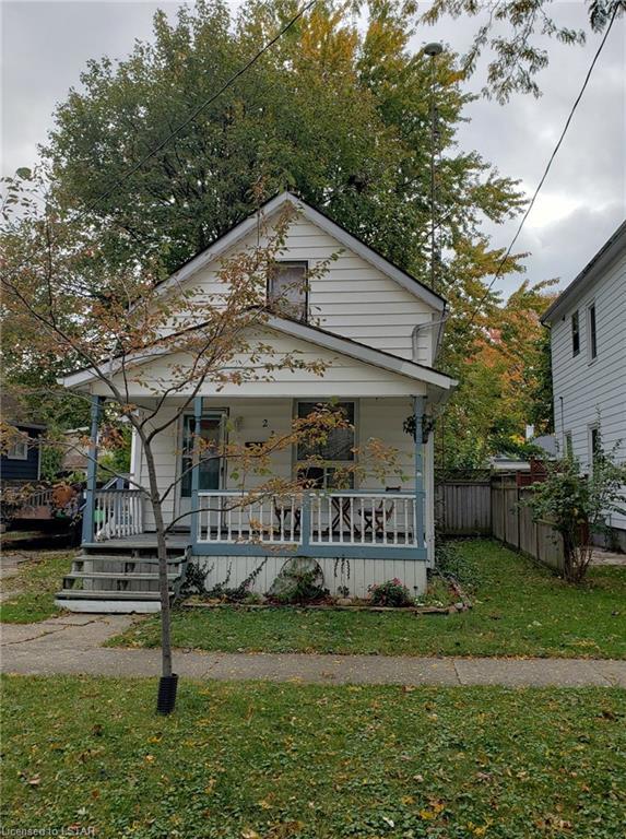 231 Bright Street, House detached with 3 bedrooms, 1 bathrooms and 3 parking in Sarnia ON | Image 2