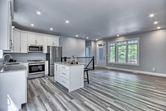 112 Stanley Rd, House detached with 3 bedrooms, 2 bathrooms and 6 parking in Kawartha Lakes ON | Image 21