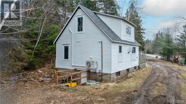 1301 Route 860, House detached with 2 bedrooms, 1 bathrooms and null parking in Hampton P NB | Image 4