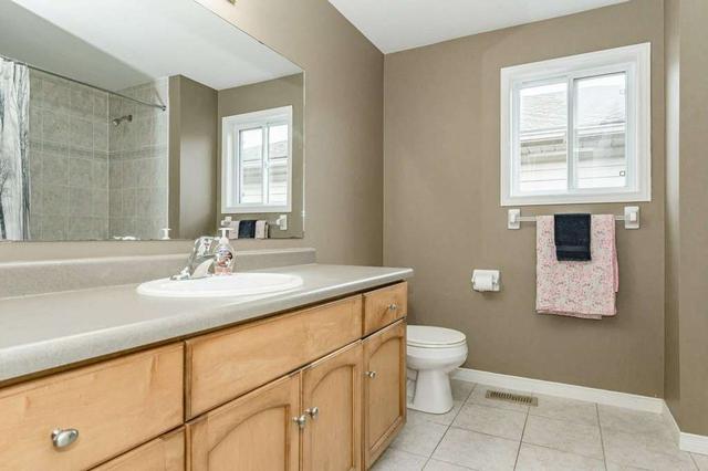 155 Swift Cres, House detached with 3 bedrooms, 4 bathrooms and 3.5 parking in Guelph ON | Image 19