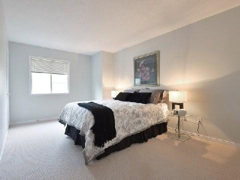 125 - 3050 Orleans Rd, Townhouse with 3 bedrooms, 3 bathrooms and 1 parking in Mississauga ON | Image 11