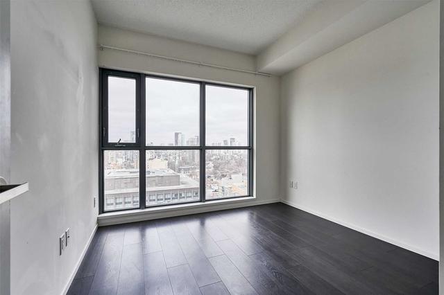 2109 - 159 Dundas St E, Condo with 1 bedrooms, 1 bathrooms and 0 parking in Toronto ON | Image 2