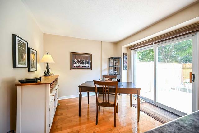 789 Hyde Rd, Townhouse with 3 bedrooms, 4 bathrooms and 1 parking in Burlington ON | Image 10