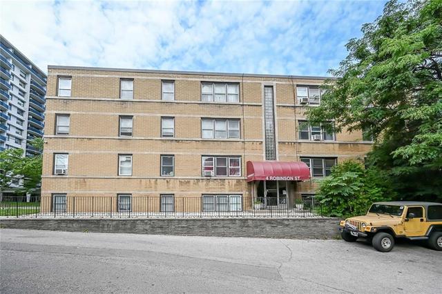 10 - 4 Robinson Street, Condo with 2 bedrooms, 1 bathrooms and null parking in Hamilton ON | Image 2