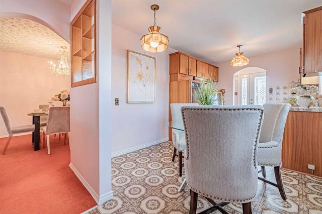 26 Sharon Crt, House semidetached with 4 bedrooms, 2 bathrooms and 4 parking in Brampton ON | Image 9
