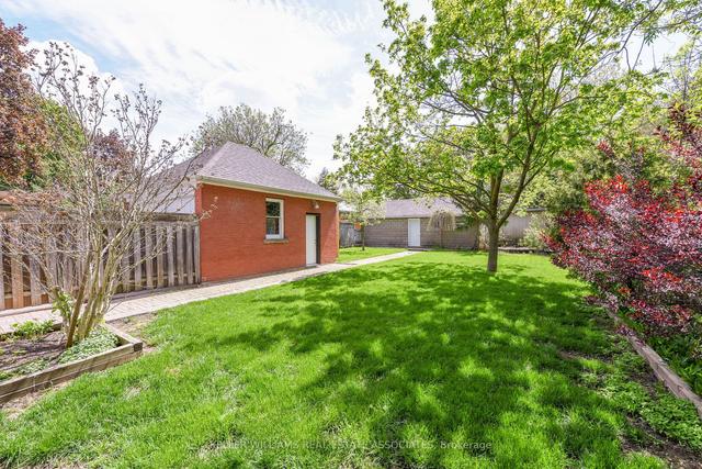 57 Elizabeth St S, House detached with 3 bedrooms, 2 bathrooms and 8 parking in Brampton ON | Image 22