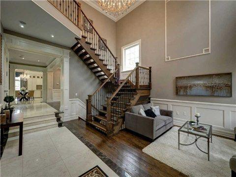 15 Roycrest Ave, House detached with 4 bedrooms, 5 bathrooms and 5 parking in Toronto ON | Image 3
