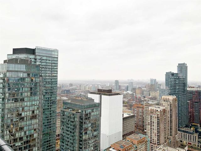 4307 - 15 Grenville St, Condo with 1 bedrooms, 1 bathrooms and 0 parking in Toronto ON | Image 2