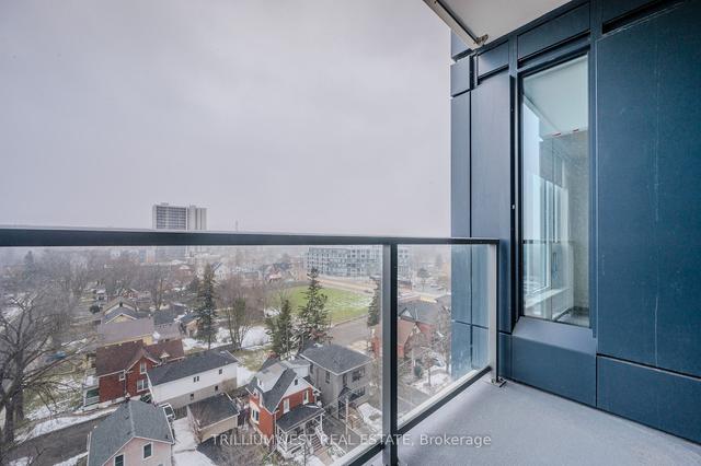 910 - 15 Wellington St S, Condo with 1 bedrooms, 1 bathrooms and 1 parking in Kitchener ON | Image 13