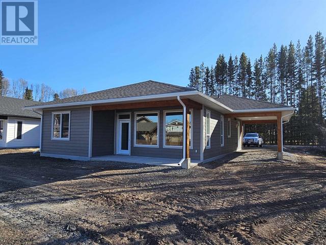 1248 Fir Street, House detached with 3 bedrooms, 2 bathrooms and null parking in Telkwa BC | Image 3