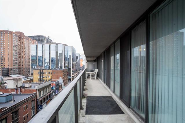 1026 - 111 Elizabeth St, Condo with 1 bedrooms, 1 bathrooms and 1 parking in Toronto ON | Image 17