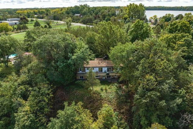 329 County Road 7, House detached with 3 bedrooms, 3 bathrooms and 5 parking in Prince Edward County ON | Image 12