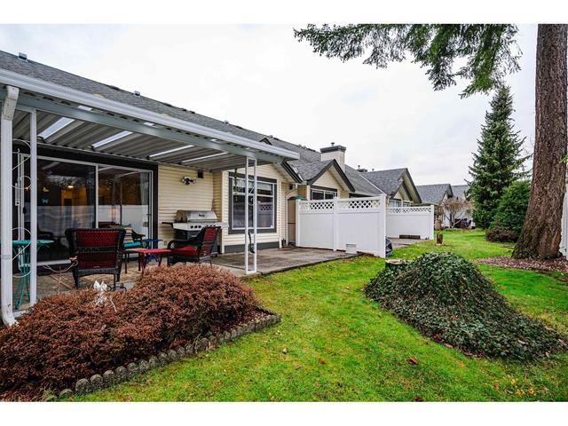 19 - 19649 53 Avenue, House attached with 2 bedrooms, 2 bathrooms and 2 parking in Langley BC | Image 38