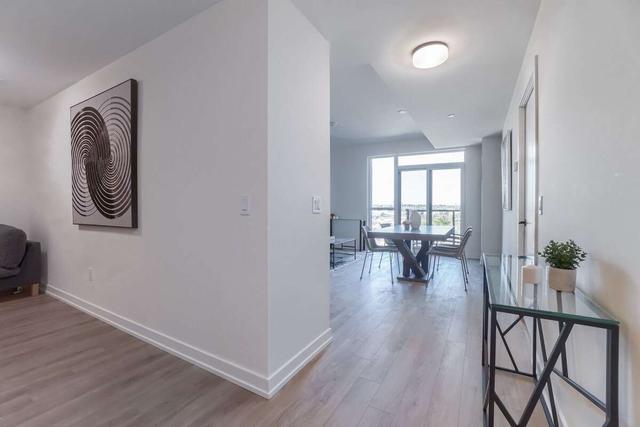 814 - 2300 St Clair Ave W, Condo with 3 bedrooms, 2 bathrooms and 1 parking in Toronto ON | Image 27