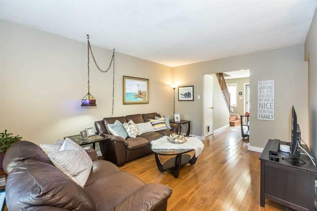 58 Porterfield Cres, Townhouse with 3 bedrooms, 2 bathrooms and 2 parking in Markham ON | Image 21