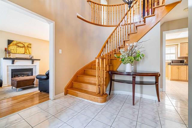 10 Colleyville St, House detached with 4 bedrooms, 4 bathrooms and 6 parking in Brampton ON | Image 20