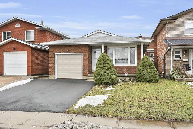 374 Limeridge Rd E, House detached with 4 bedrooms, 2 bathrooms and 3 parking in Hamilton ON | Image 23