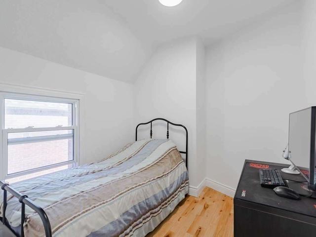 1 Cardell Ave N, House detached with 3 bedrooms, 2 bathrooms and 3 parking in Toronto ON | Image 5