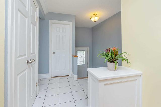 42 - 481 Pitfield Rd, Townhouse with 4 bedrooms, 2 bathrooms and 1 parking in Milton ON | Image 3