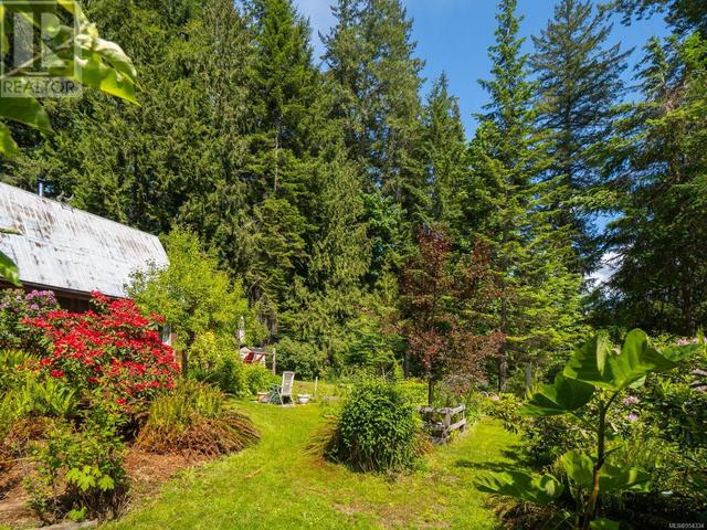 1454 Milstead Rd, House detached with 2 bedrooms, 2 bathrooms and 3 parking in Strathcona B BC | Image 48
