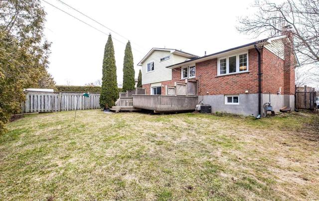 886 Queensdale Ave, House detached with 3 bedrooms, 2 bathrooms and 6 parking in Oshawa ON | Image 26