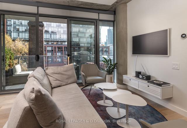 506 - 650 King St W, Condo with 2 bedrooms, 2 bathrooms and 1 parking in Toronto ON | Image 16