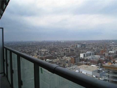 3902 - 101 Peter St, Condo with 0 bedrooms, 1 bathrooms and null parking in Toronto ON | Image 14