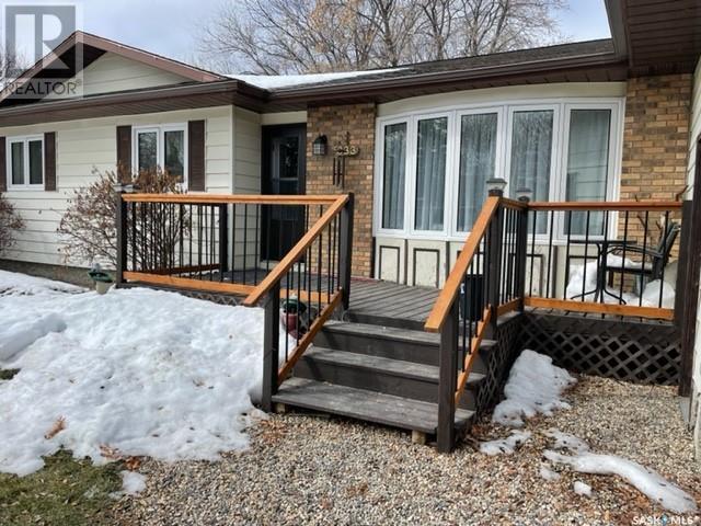 633 Mary Street, House detached with 5 bedrooms, 2 bathrooms and null parking in Canora SK | Image 25