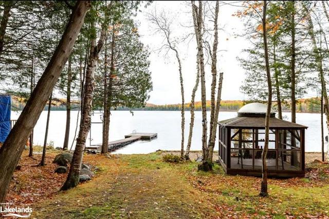 275 North Menominee Lake Road, House detached with 4 bedrooms, 2 bathrooms and 8 parking in Huntsville ON | Image 22