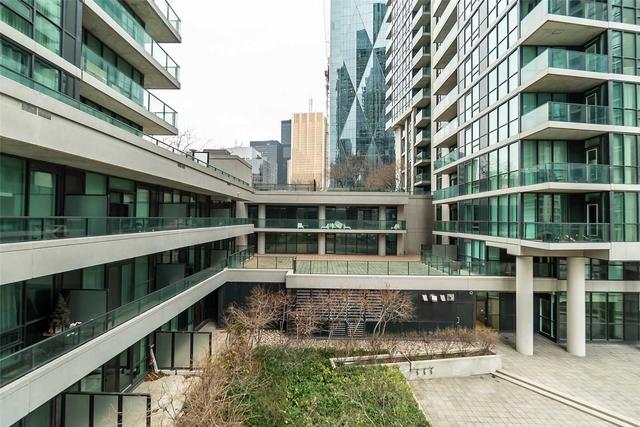 411 - 33 Bay St, Condo with 1 bedrooms, 1 bathrooms and 1 parking in Toronto ON | Image 20