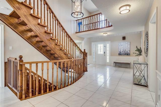 1308 Blackburn Dr, House detached with 4 bedrooms, 5 bathrooms and 5 parking in Oakville ON | Image 23