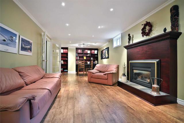 1833 Melody Dr, House detached with 4 bedrooms, 4 bathrooms and 4 parking in Mississauga ON | Image 10