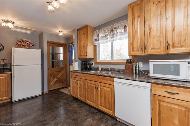14158 Hwy 522, House detached with 4 bedrooms, 2 bathrooms and 10 parking in Parry Sound, Unorganized, Centre Part ON | Image 20